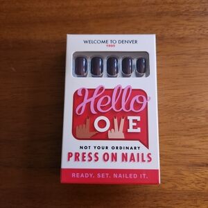 NWT Hello Love Welcome To Denver